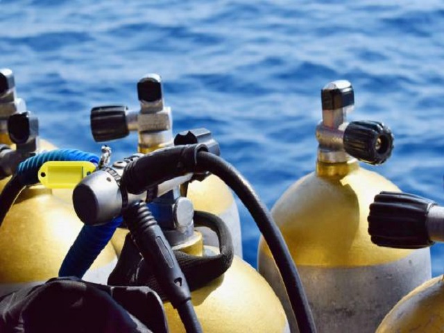 Marine Rubber Paint in Submersible Equipment