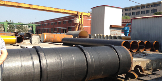 Underground steel pipe anti-corrosion coating application