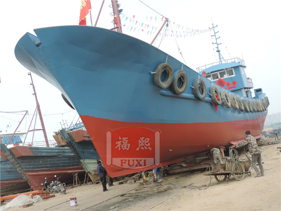 Marine paint and boat coating application