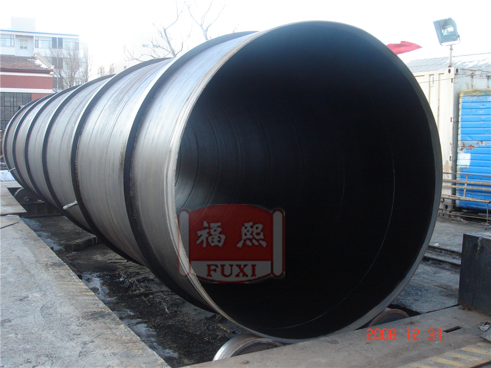 Underground steel pipe anti-corrosion coating application