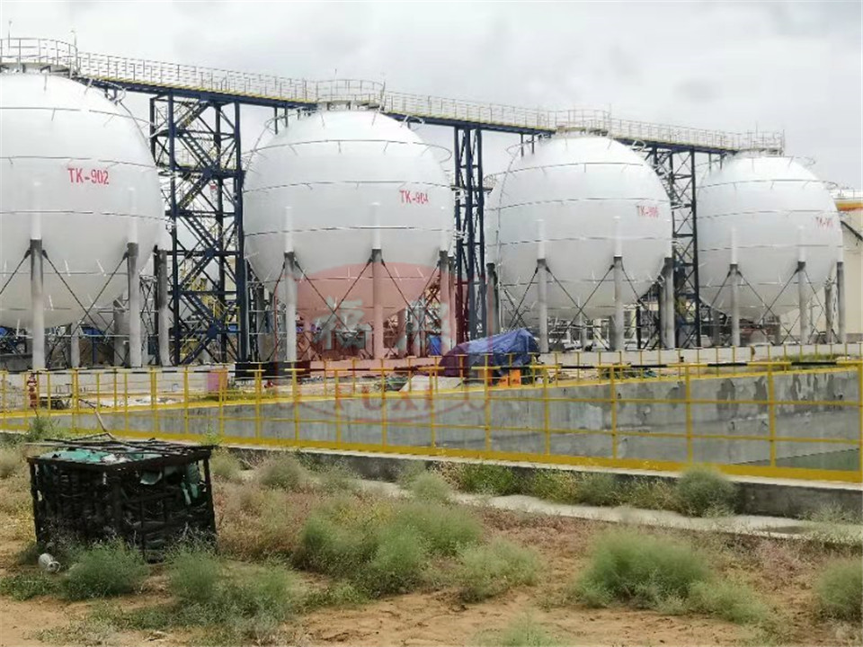 Oil storage tanks coating and maintenance for SINOPAC